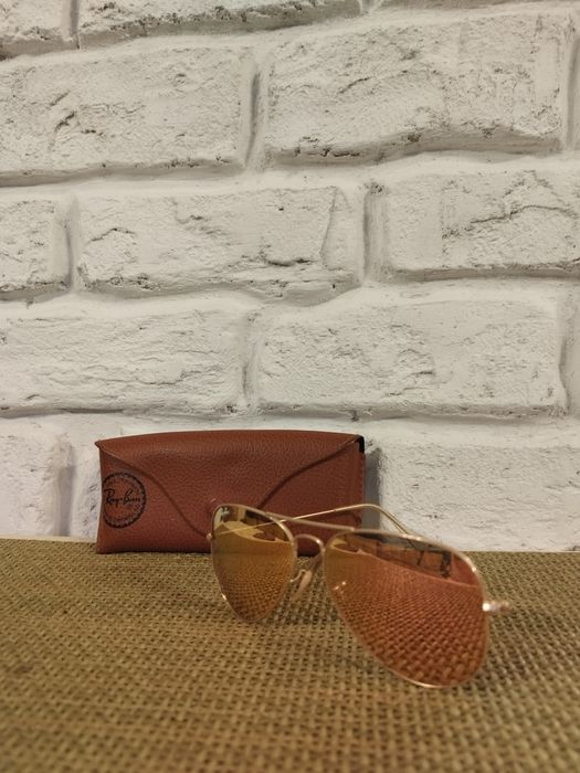 Roberto Cavalli, Liu Jo,Ray Ban,