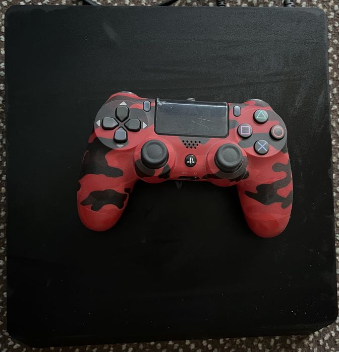 Playstation 4 slim