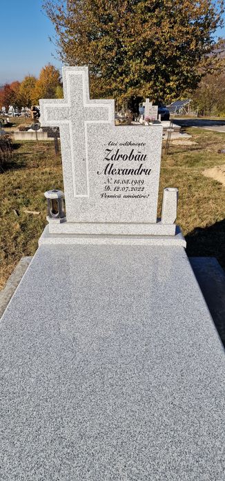 Monumente funerare Unirea Bistrița