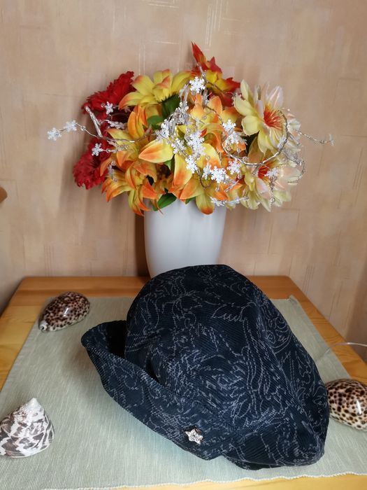 Дамски шапки за зимата