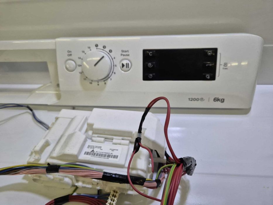 Placa electronica masina de spalat Indesit MTWSE61252, modul / R3