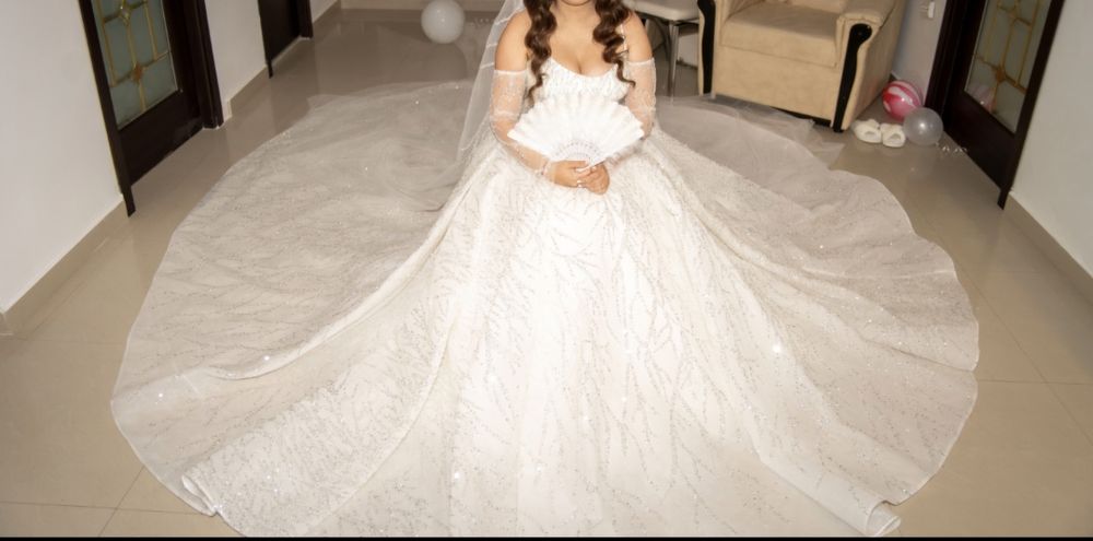 Vând rochie de mireasa