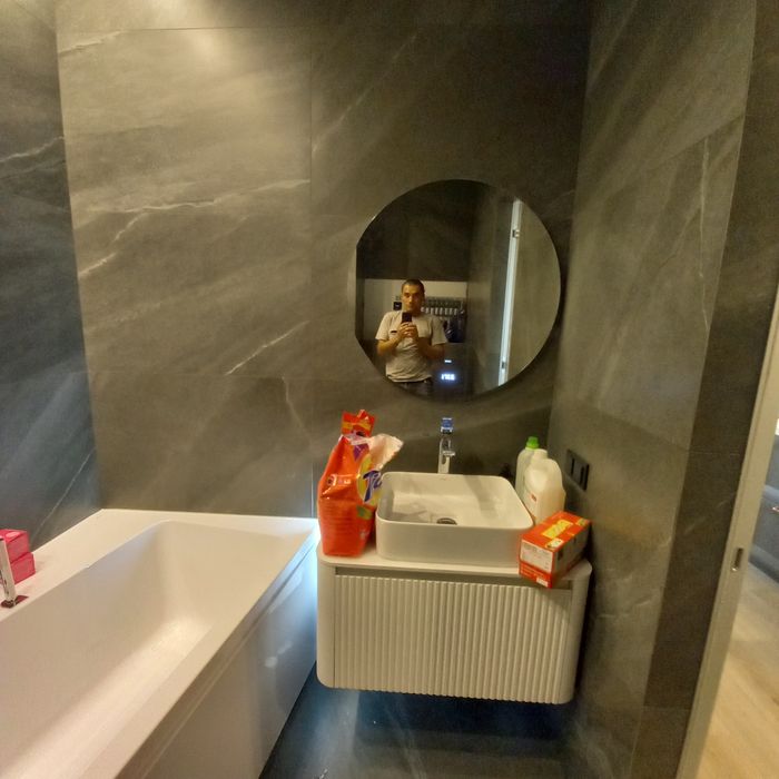 Мастер ремонт квартир и помещений.