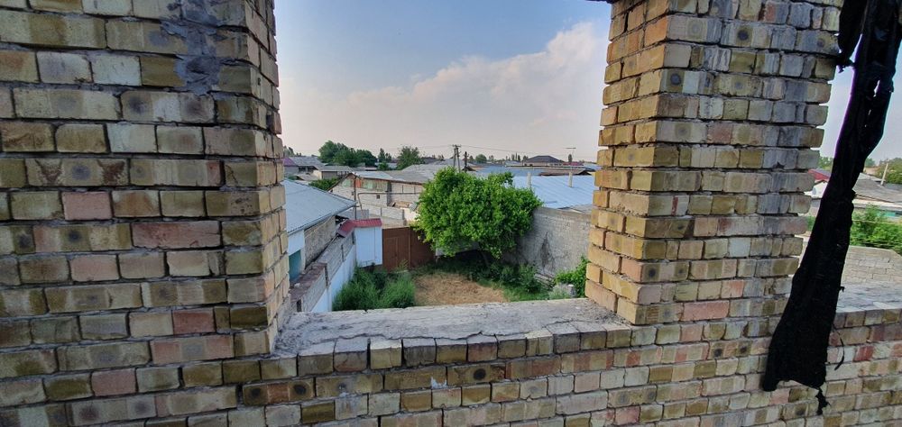 Bordonko'lda 21 sotok hovli uy sotilvotti, yengi qurilish bor 3etaj