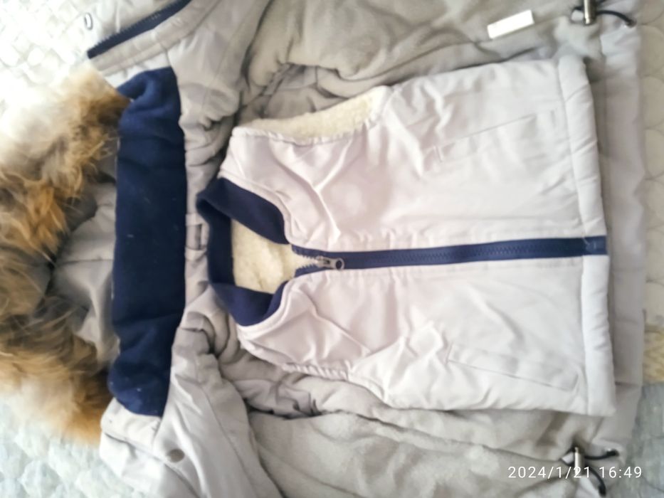 Продаётся  детский зимний куртка