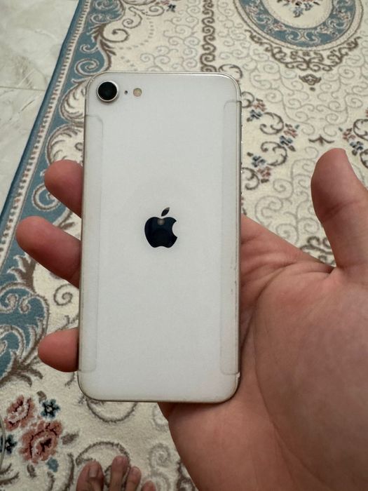 Iphone SE 76емкость