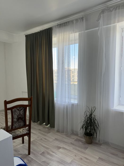 Продается шторы б/у