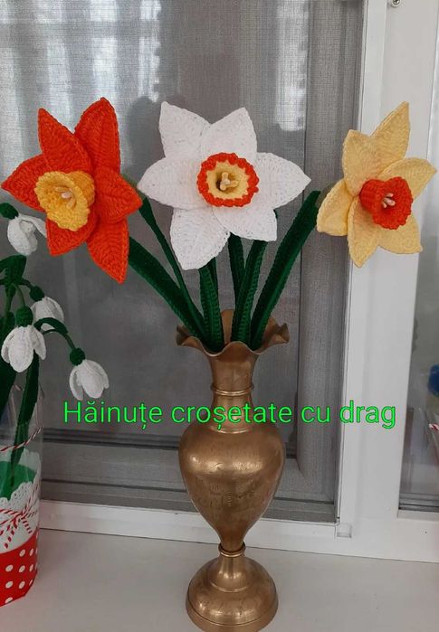 Maci croșetati si aranjamente crosetate