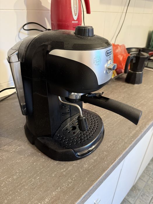 Vand espressor manual delonghi EC221 B