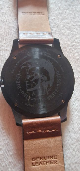 Часовник Diesel нов