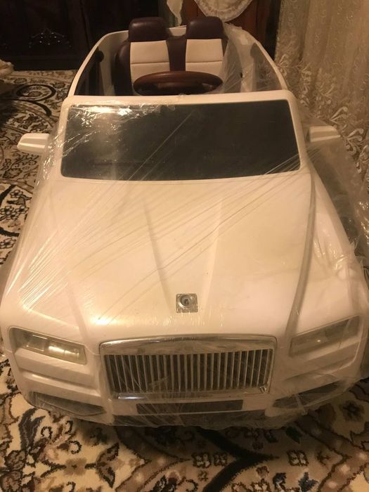 RR detskiy moshina Srochna sotiladi