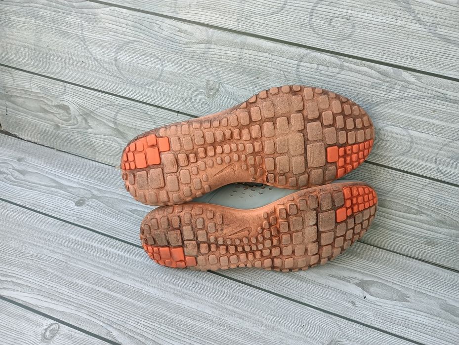 Nike N 40,5 дишащи унисекс маратонки