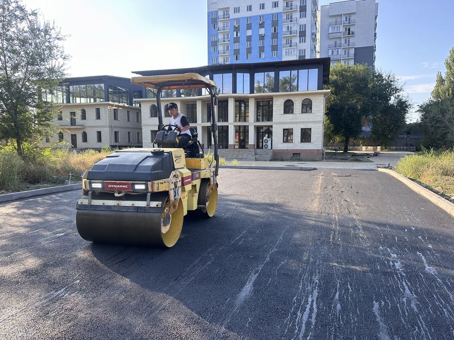 Асфальтирование Укладка асфальта Асфальт каток