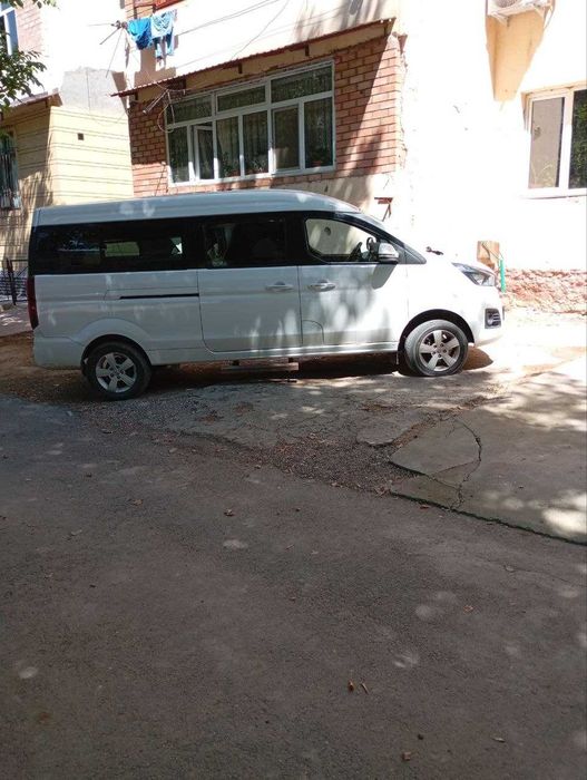 Shineray m7, bir qo'l minilgan, 9 kishilik