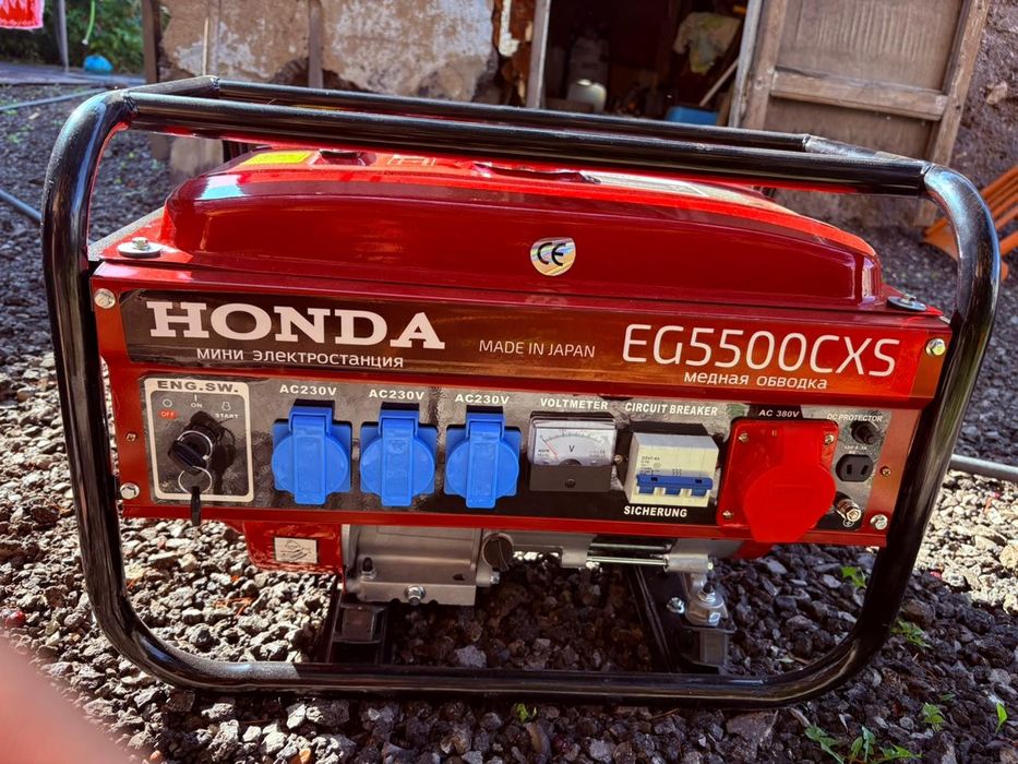 Продам генератора Хонда EG5500CXS