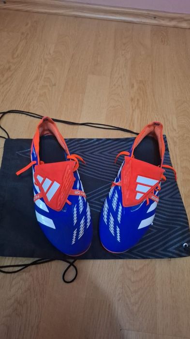 Ghete fotbal  diferite  mărimi