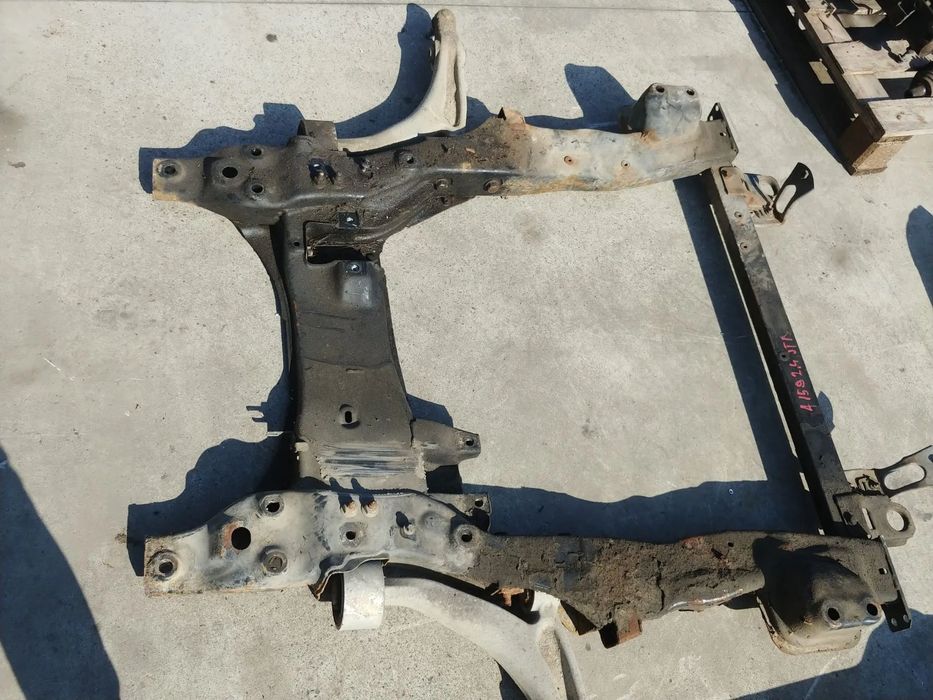 jug cadru motor 2.4 jtd alfa romeo 159