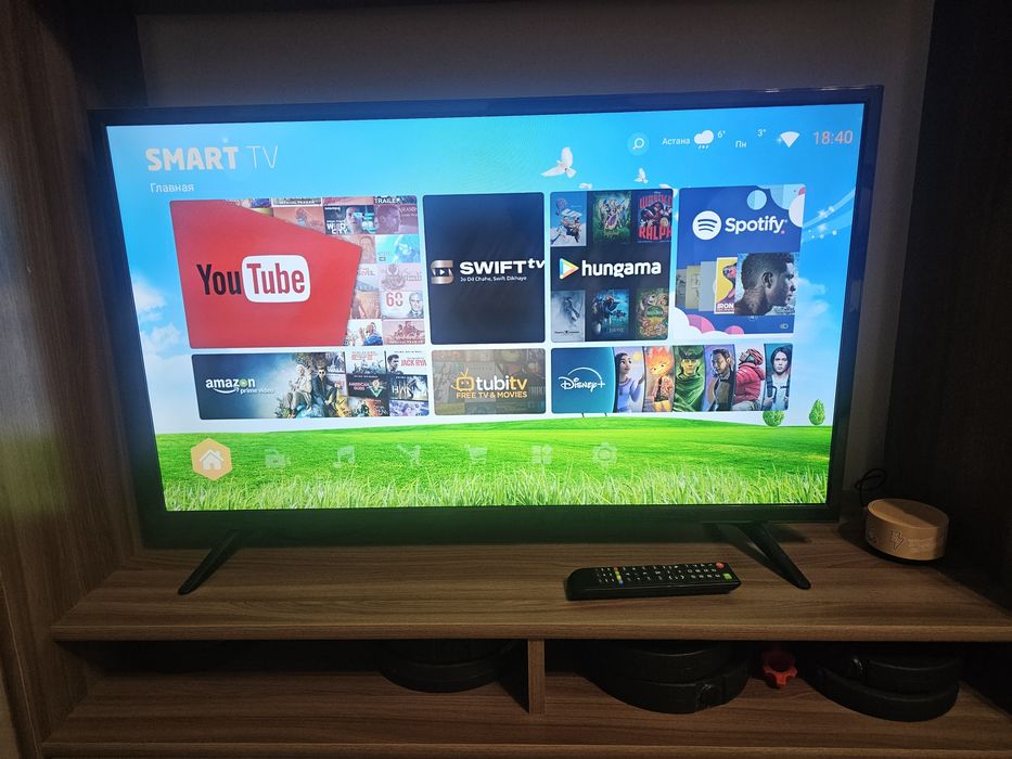 Продам телевизор Smart TV