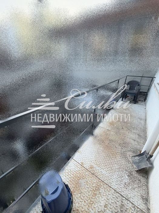 Продава се Етаж от къща в Шумен, Център - 38 кв.м за 1232 €/кв.м - Снимка #4