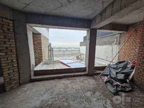 Новостройка юнусабад  Площадь: 246 Ориентир: мечеть Бадамзар ;
