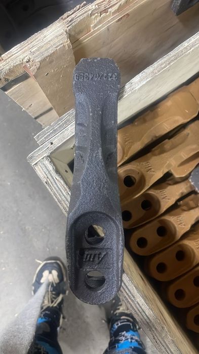 Зубья на liugong 777a