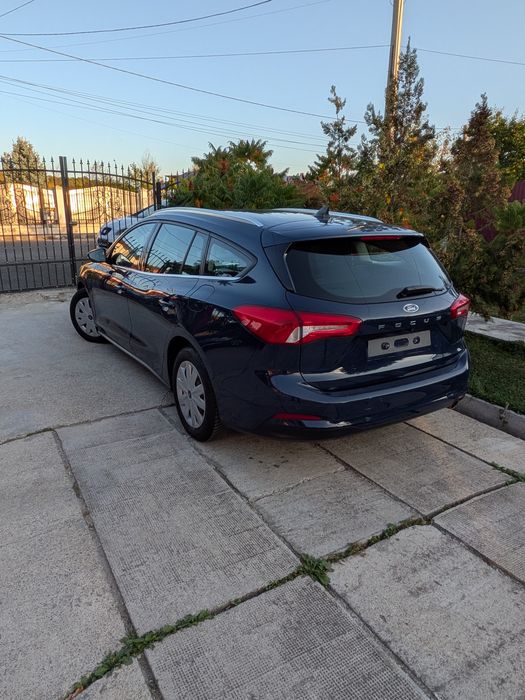 Ford Focus Turnier 2021