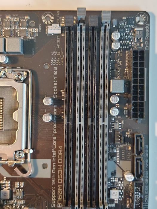 Placă de bază Gigabyte B760M DS3H