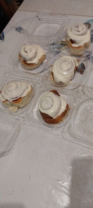 Синнабон корицой с кремом.