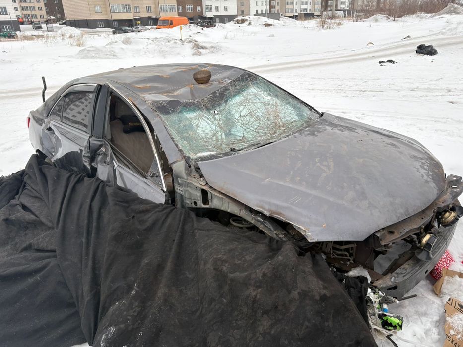 На запчасти камри 40