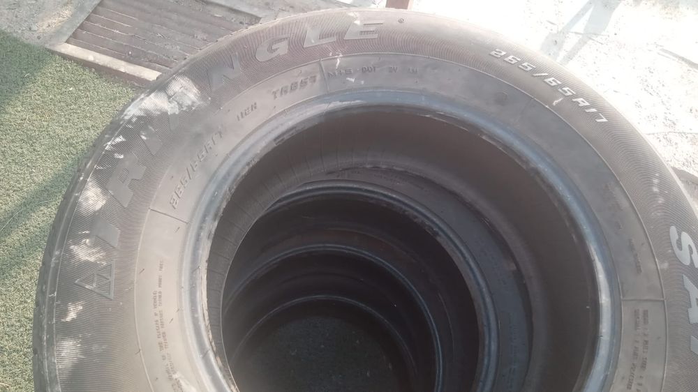 Продам шины  срочно