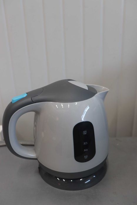 Електрическа кана Cecotec ThermoSense 120