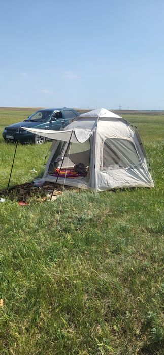 Продам палатку. .