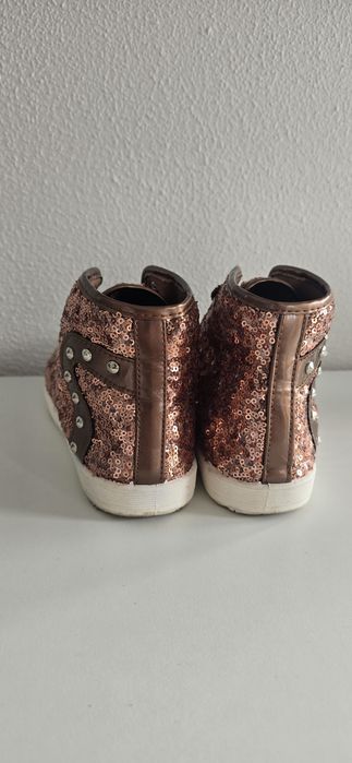 Дамски кецове с пайети