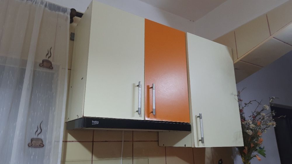 Mobila de bucătărie