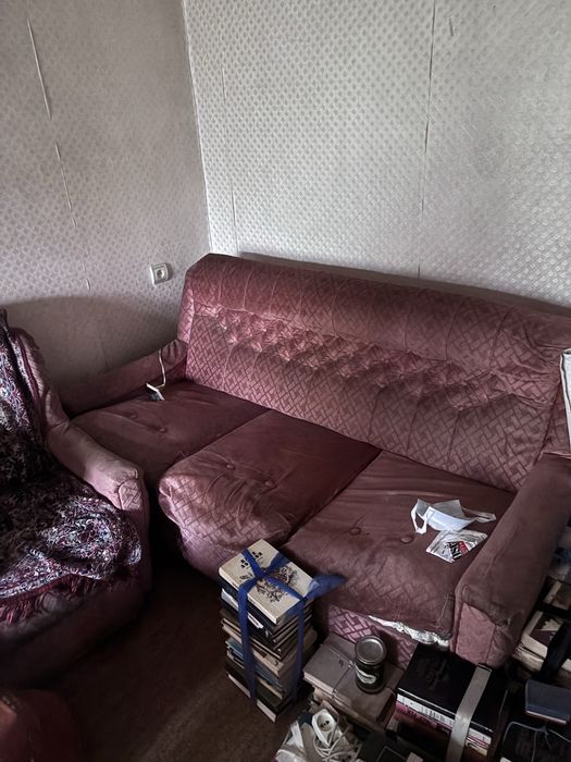 Продам мебель из красного дерева