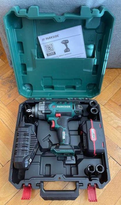 PARKSIDE® 12 V акумулаторна тресчотка 54Nm. Отлична за зглобяване и разглобяване на всякакви винтове,болтове и гайки на автомобил и други машини. Внос