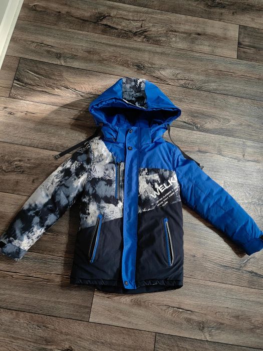 Демисизонная куртка мальчику