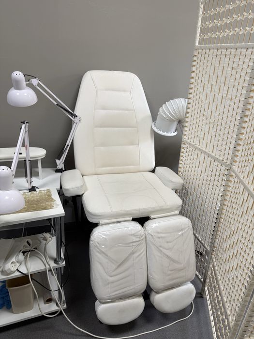 Стул для педикюра