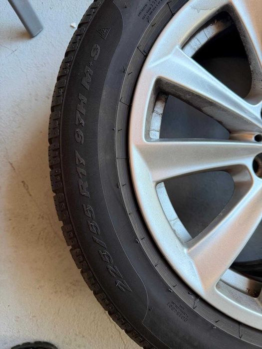 Jante BMW originale Style 395 R17 + anvelope de iarnă Pirelli