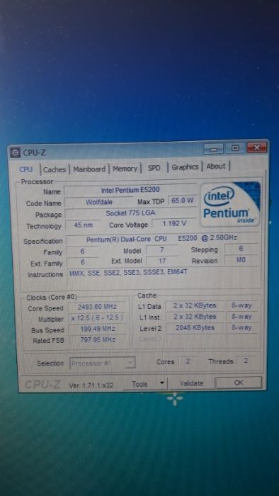 Компютър настолен