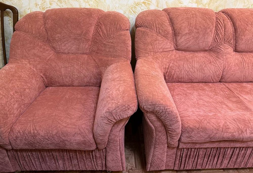 Продам диван в отличном состоянии