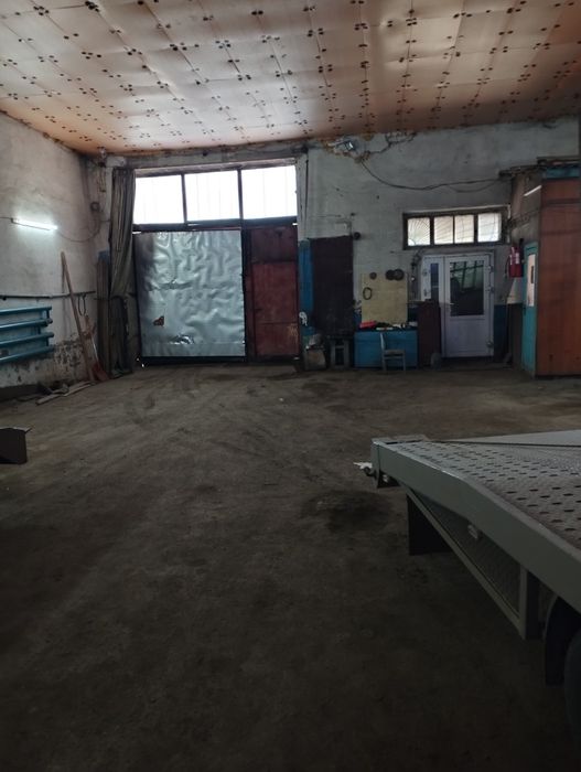 Теплый бокс для зимней стоянки.