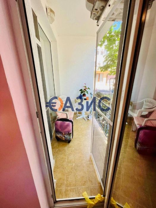 Продава се Двустаен апартамент в к.к. Слънчев бряг - 47 кв.м за 717 €/кв.м - Снимка #6