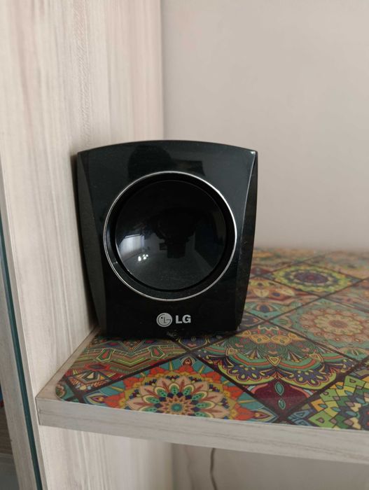 Система за домашно кино LG 5+1