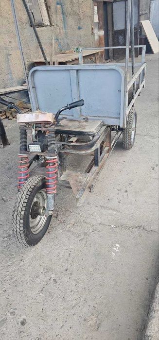 Продам грузовой электроскутер