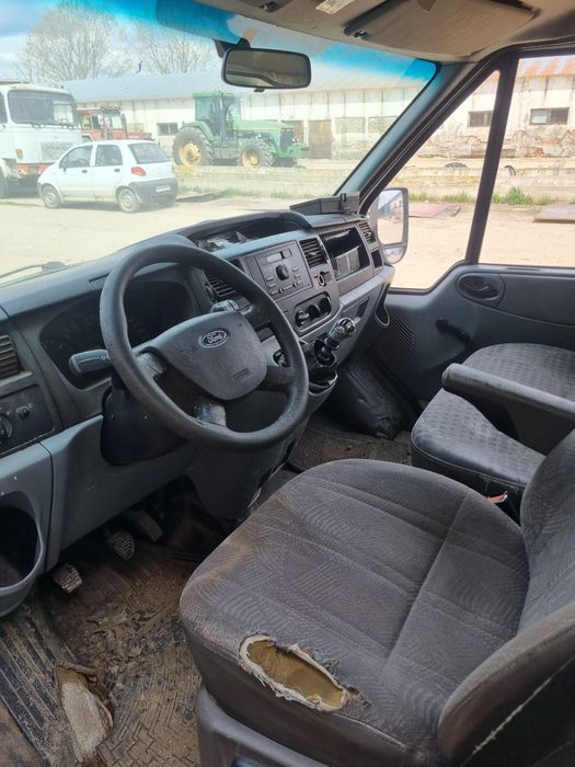 Duba Ford Transit 2007 2.4