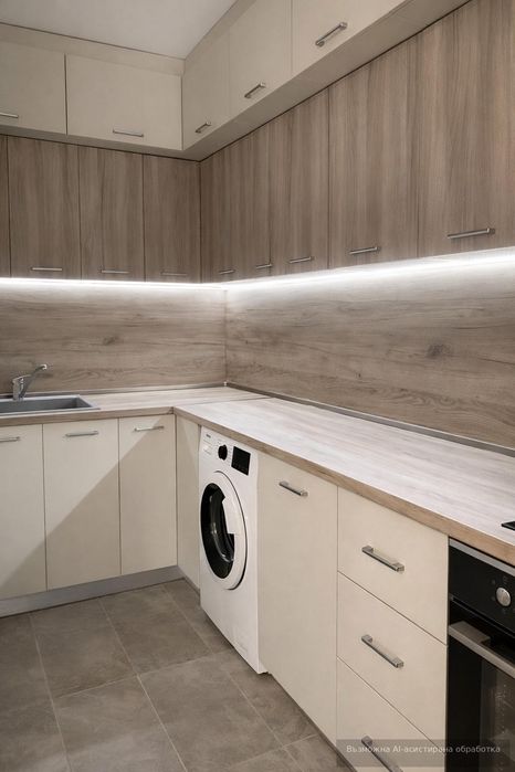 Дава се под наем Тристаен апартамент в Пловдив, Център - 98 кв.м за 648.21 € - Снимка #3