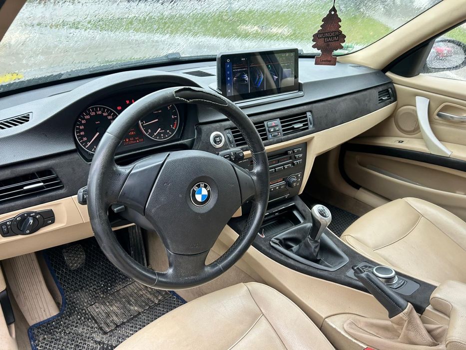 Vand sau schimb bmw 320i