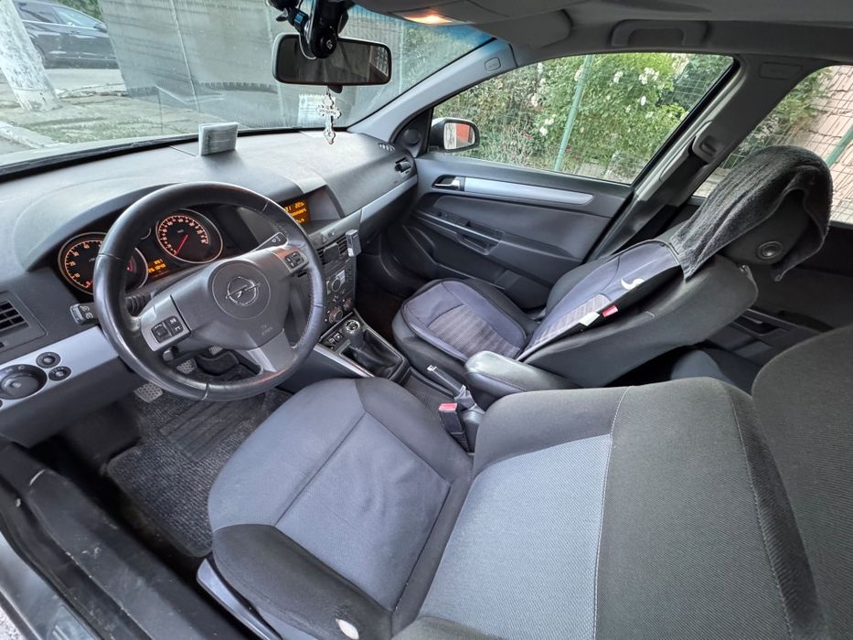 OPEL Astra 2005 — imagine 4