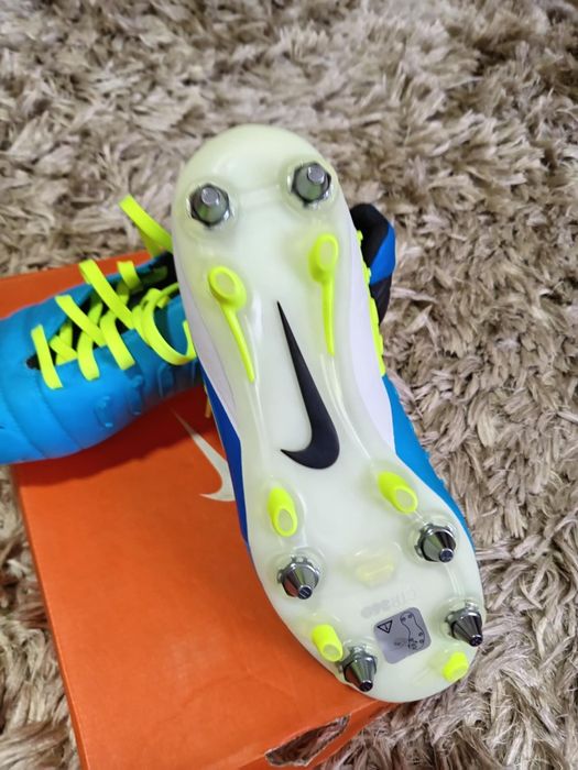 Ghete fotbal 25 de perechi disponibile